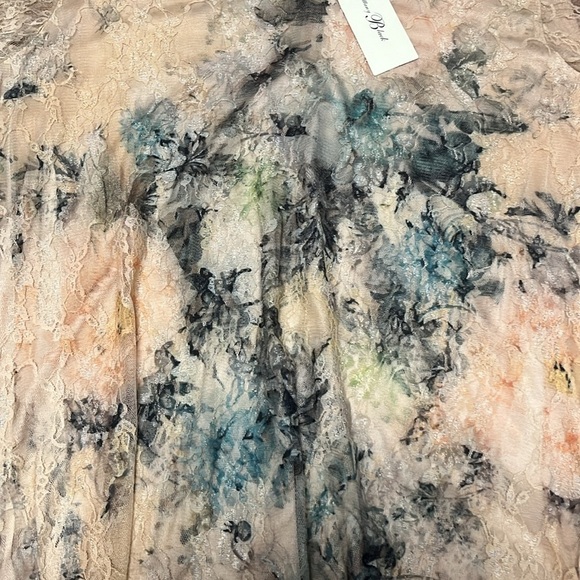 BRITTANY Black Women's Hippie Floral/Lace Tunic Top Unique Lovely Size 3… - Picture 4 of 8